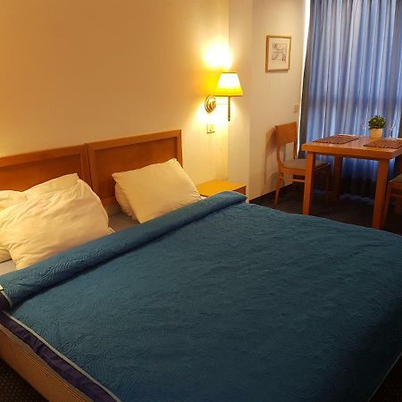 Carmel Mountain Motel Haifa Bagian luar foto